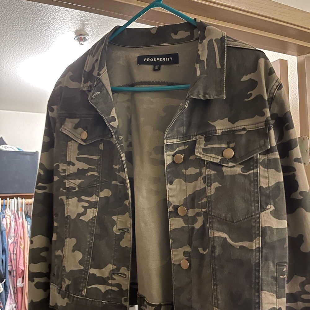 Prosperity stretch camo jacket